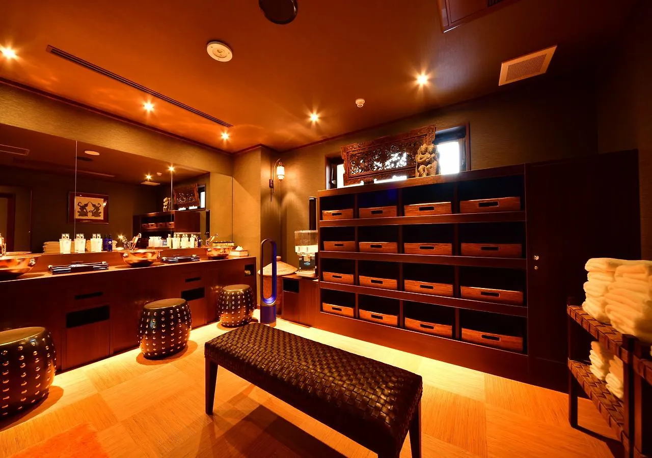 Balinese Onsen Ryokan Hakone Airu