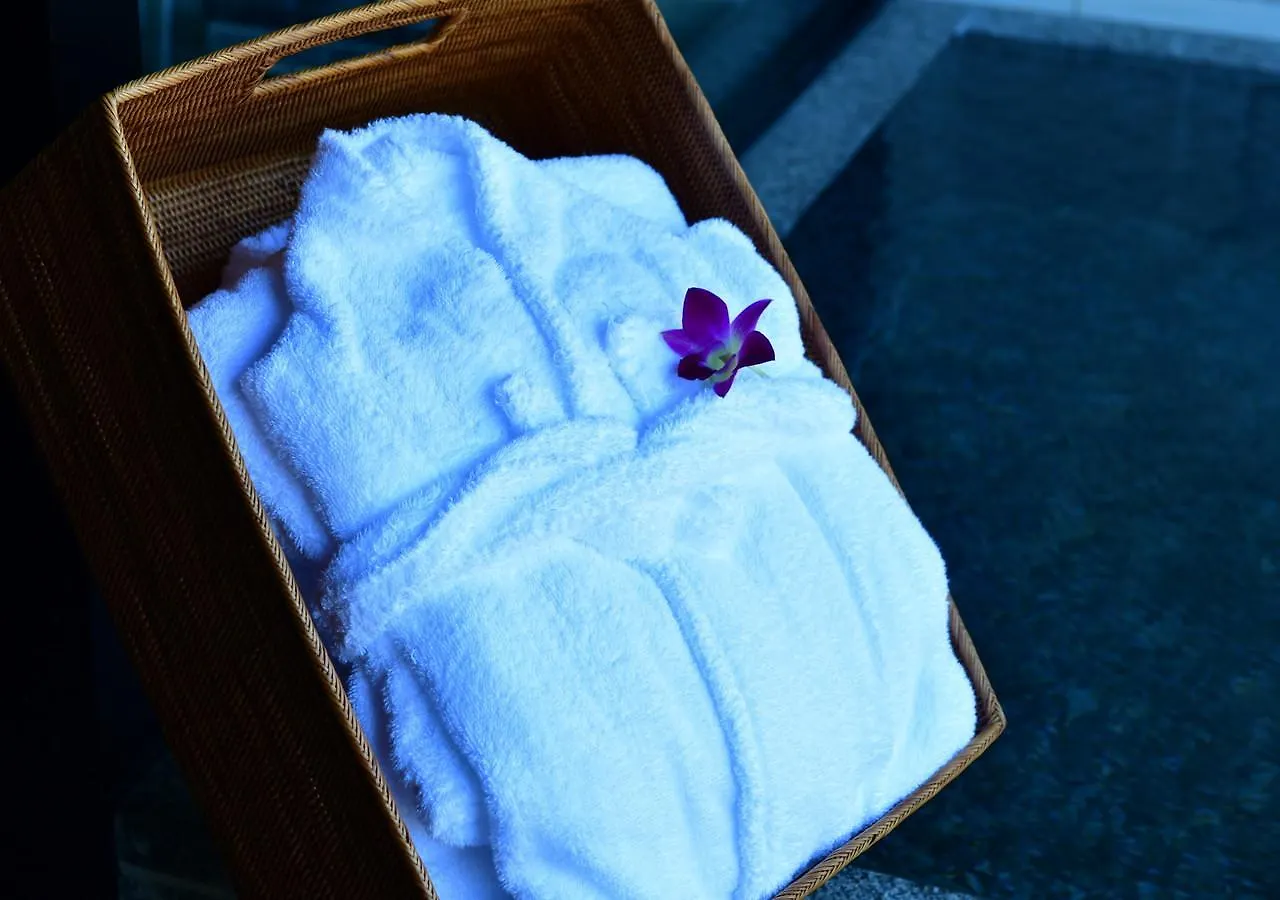 Balinese Onsen Ryokan Hakone Airu 4*,  Japan