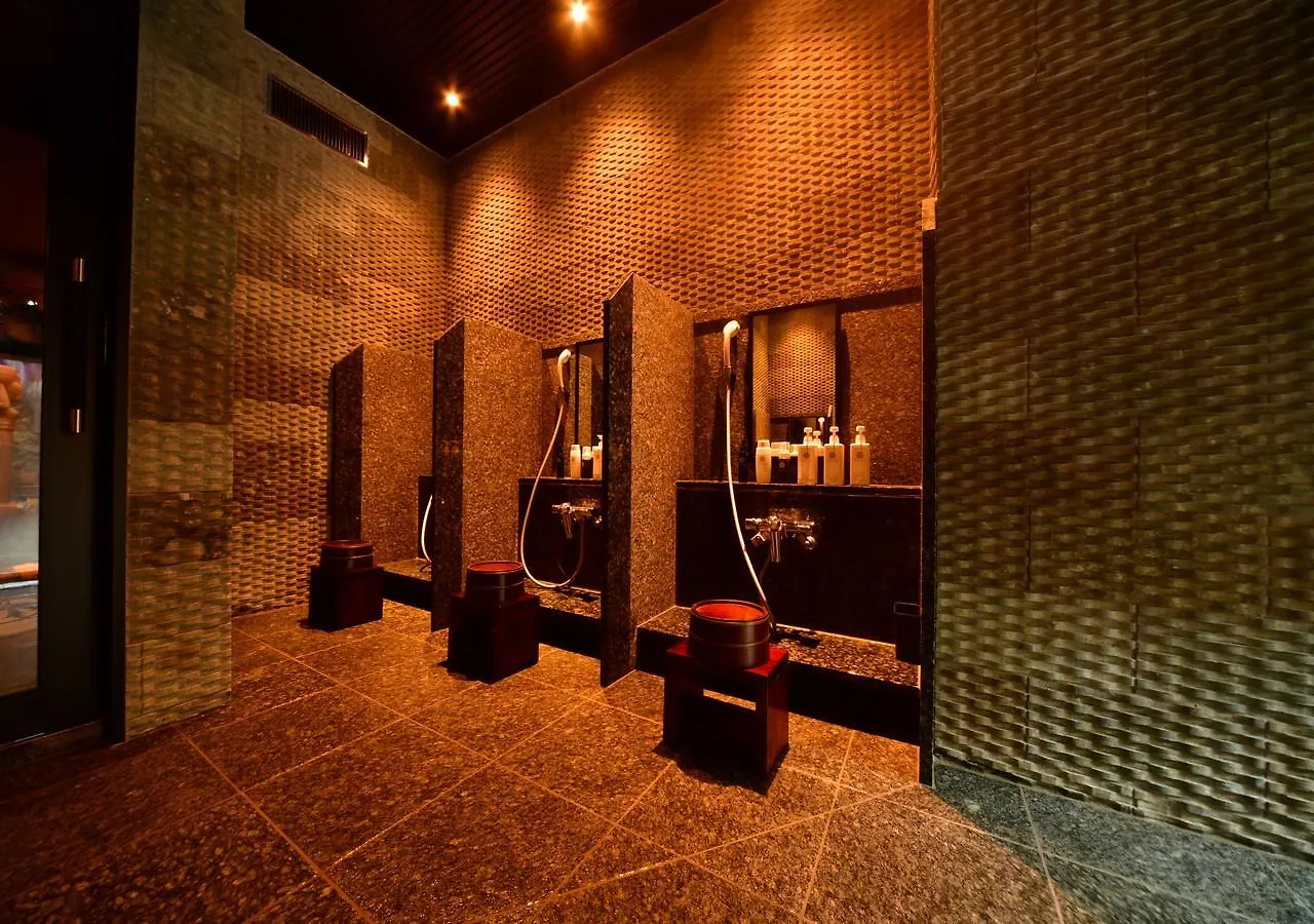 Balinese Onsen Ryokan Hakone Airu